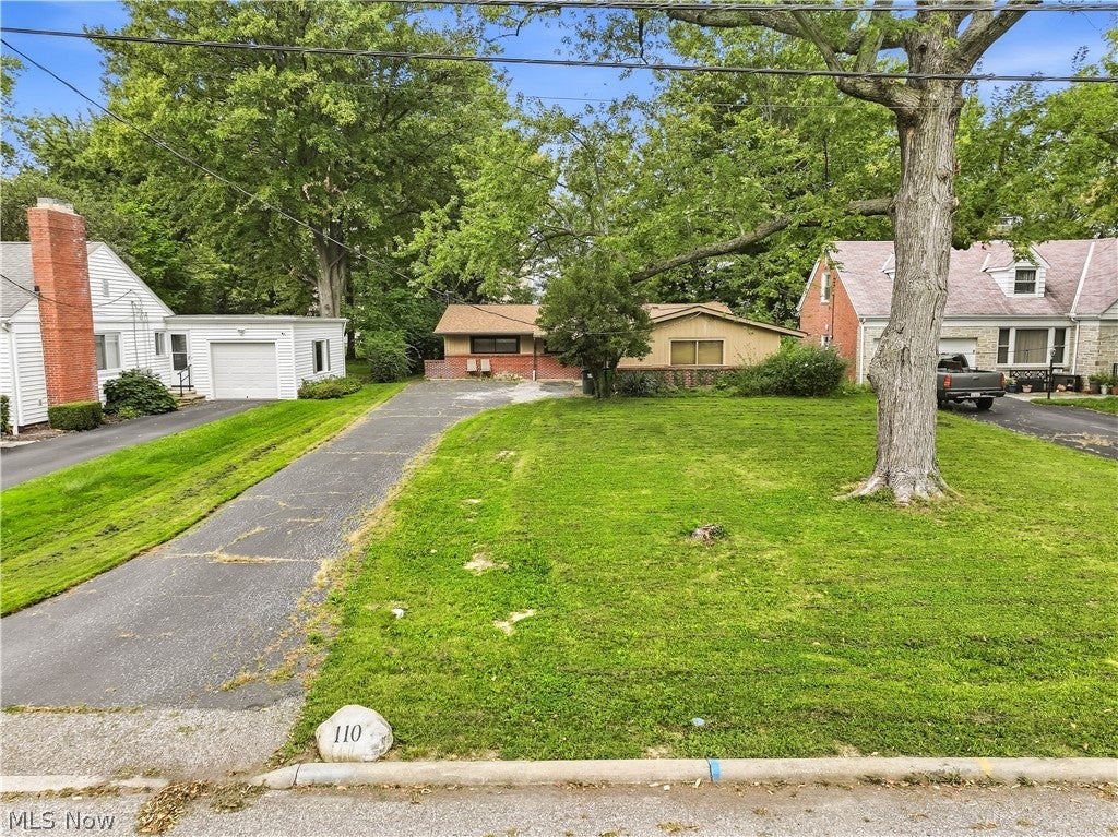110 E 252nd Street