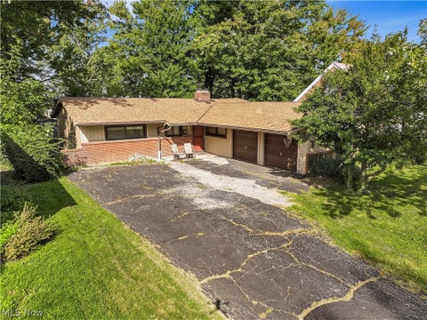 Homes For Sale - 110 E 252nd Street<br/> Euclid, OH 44132