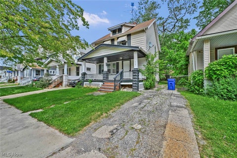 Homes For Rent - 3341 E 145th Street<br/> Cleveland, OH 44120