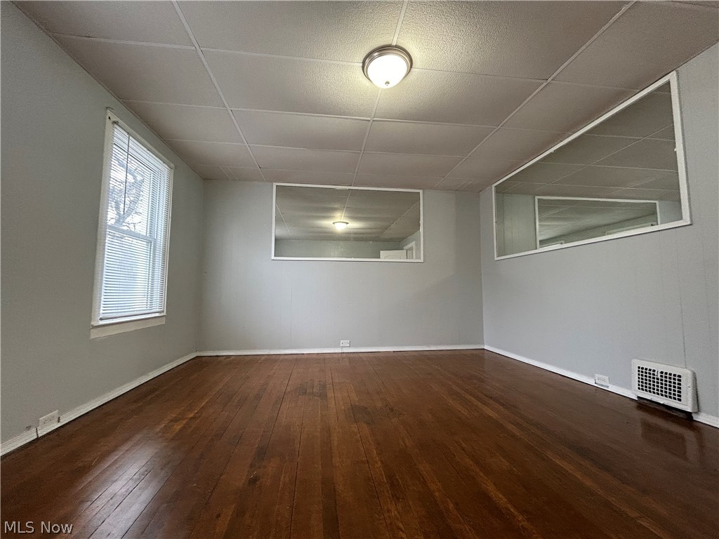 Elwell & Marvins Sub - Residential Lease