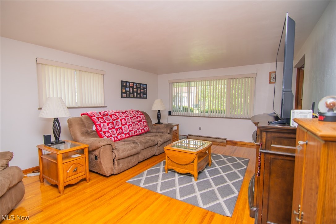 307 BUENA VISTA - Residential