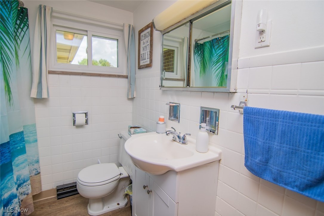 307 BUENA VISTA - Residential