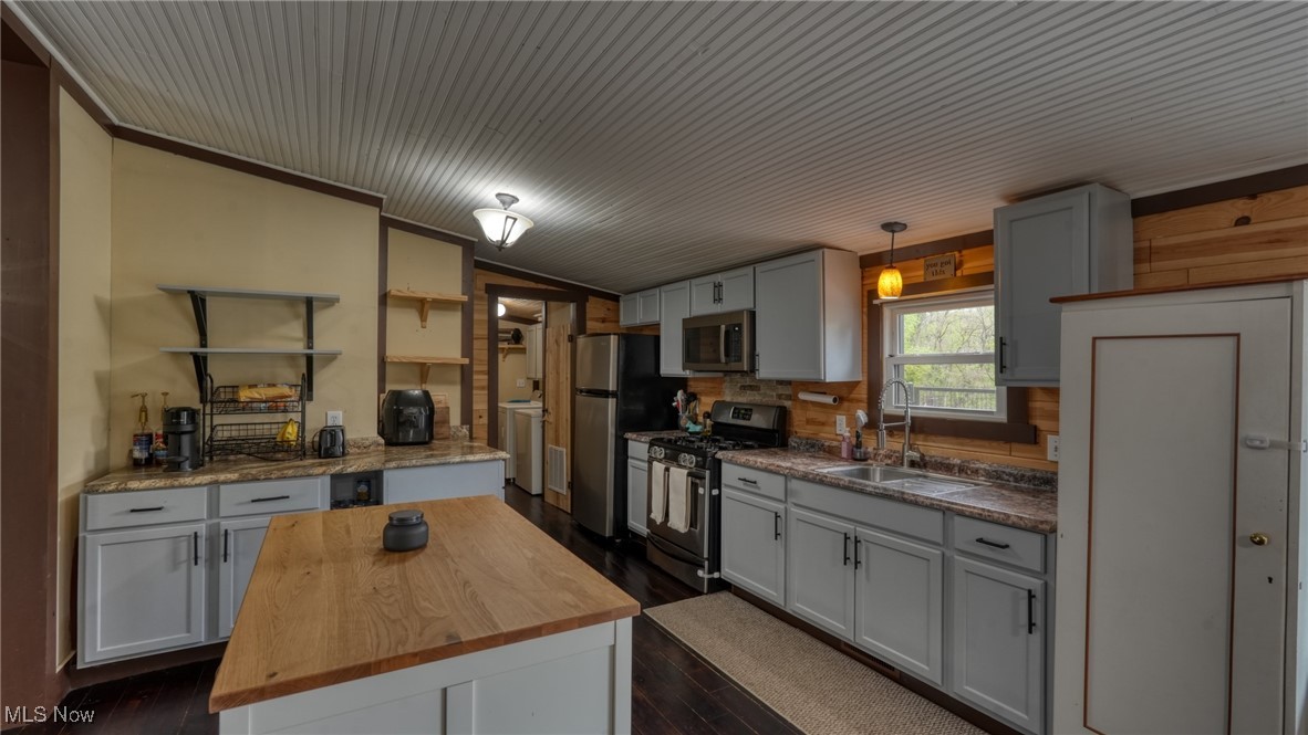 2441 Ohio Avenue, Cambridge, Ohio image 15