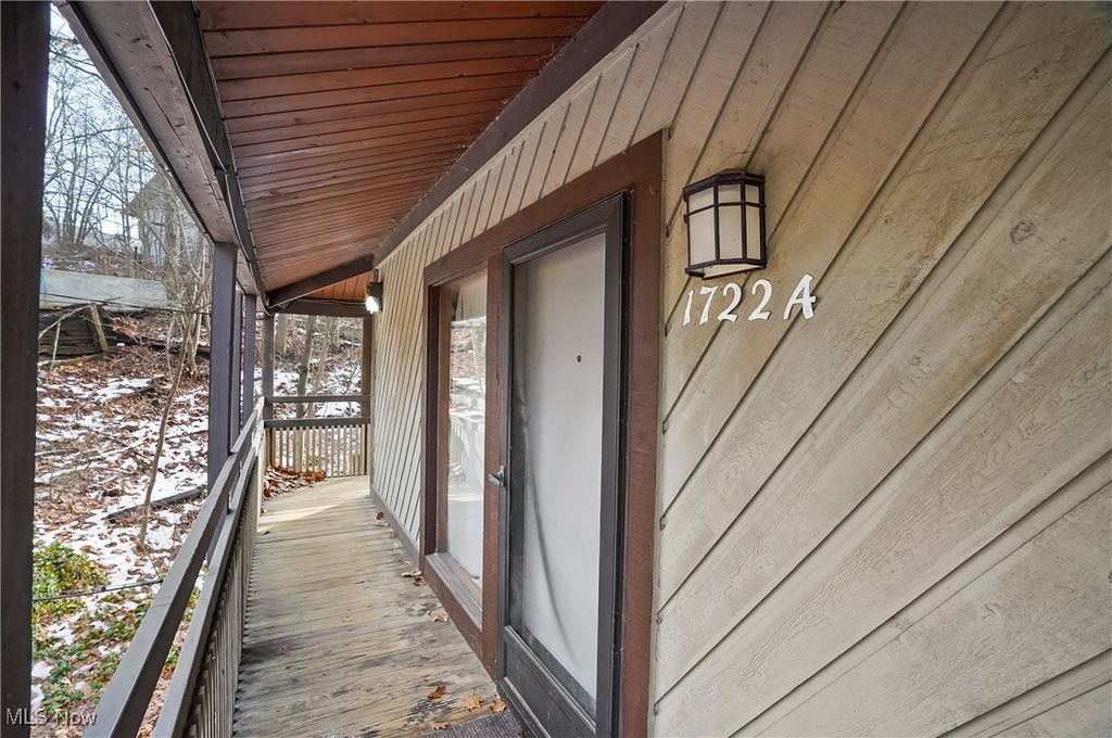Photo of 1722 Treetop Trail, Akron, OH 44313 (MLS # 5177684)