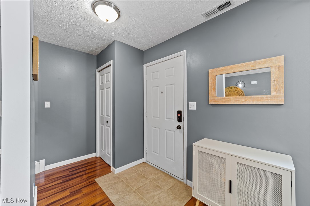 11820 Harbour Light