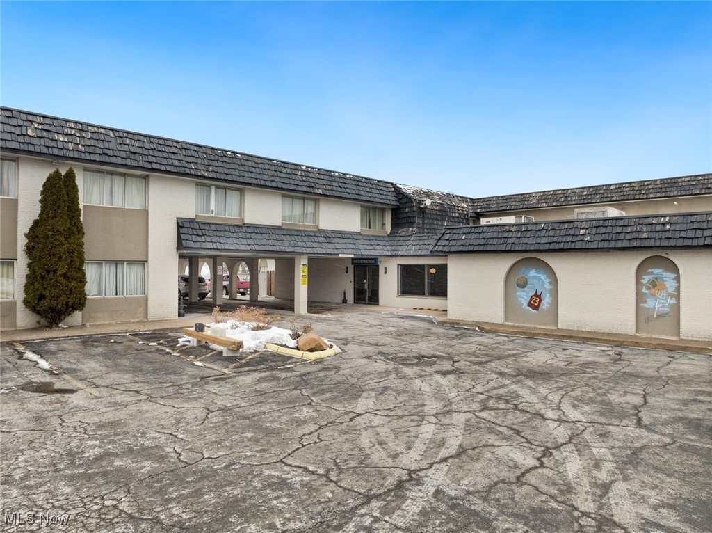 Welcome to the heart of the Lake Erie Shores & Islands region and get ready to tap into the 2.7-billion-dollar tourism impact on Erie County! This 103-unit hotel is just waiting for new owners to host the 13 million annual visitors to our region. Located just 5 minutes from Cedar Point, Cedar Point Sports Center/Sports Force Parks and downtown Sandusky, this is the ideal location for year-round rental opportunity. Other amenities include a working lobby, full-service restaurant including equipment, a 1-bedroom house, a county liquor permit (does not include state license), fully furnished guest rooms, swimming pool, courtyard and laundry facilities.
There are 11 parcels in total included in the sale providing ample parking or room for expansion. Roughly 3.7 acres. Some recent upgrades include a new HVAC system, apartment style refrigerators in rooms, and an electronic door lock system on all guest rooms. Full maintenance staff has maintained property while being used for employee housing. Please see attached list for inventory included in the sale or request directly from listing agent. Room types include: 1 - 2 King bedroom with kitchen, 5 - King Studios, 25 - Single King, 65 - Two Doubles and 7 - Single Double