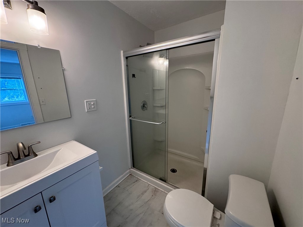 Cleveland, Ohio 44113, United States, 2 Bedrooms Bedrooms, ,1 BathroomBathrooms,Residential,Active,239304