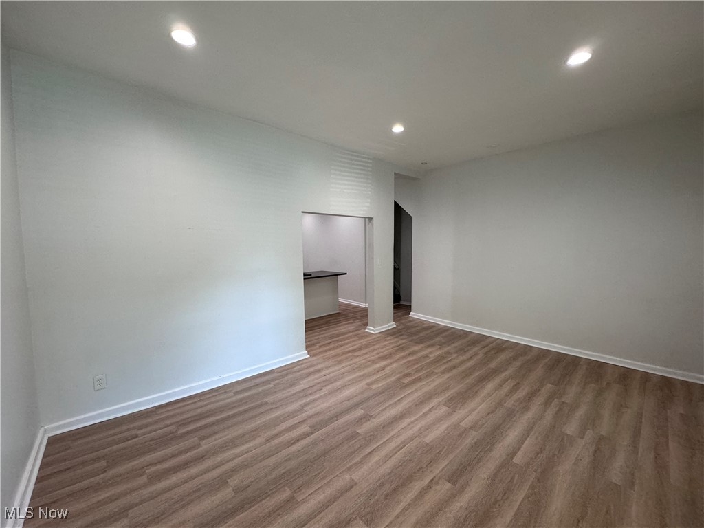 Cleveland, Ohio 44113, United States, 2 Bedrooms Bedrooms, ,1 BathroomBathrooms,Residential,Active,239304