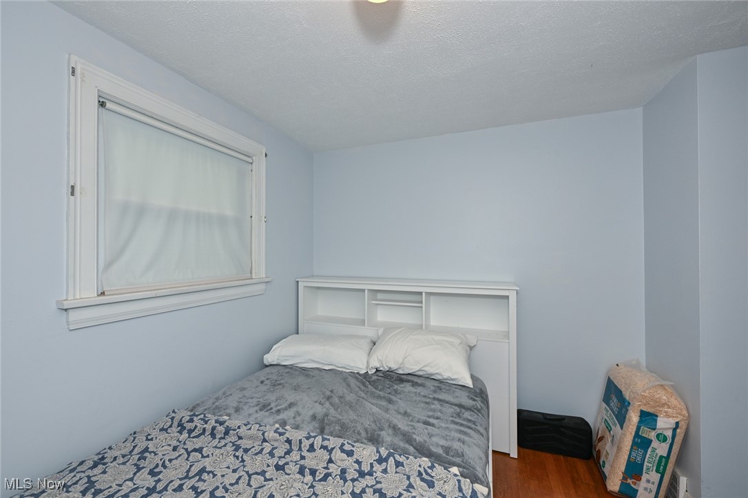 907 Broad Boulevard, Cuyahoga Falls, Ohio image 25