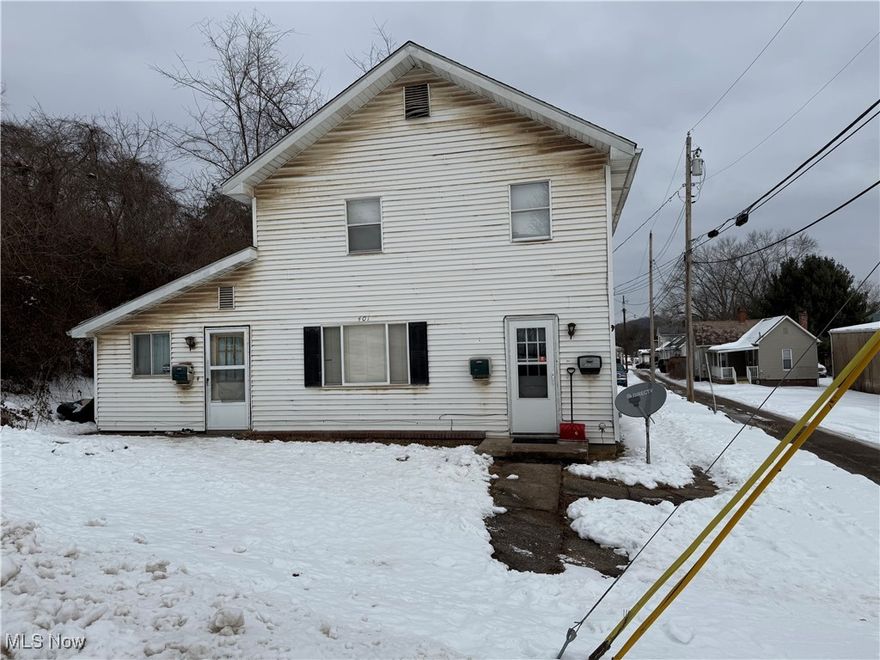 Here's a perfect opportunity to get into the rental market or add to your portfolio. Listed are 3 total units, 100% occupied with a positive cash flow.  Units are well kept and ready for their next owner.  Great location with proximity to downtown Marietta and Marietta College.