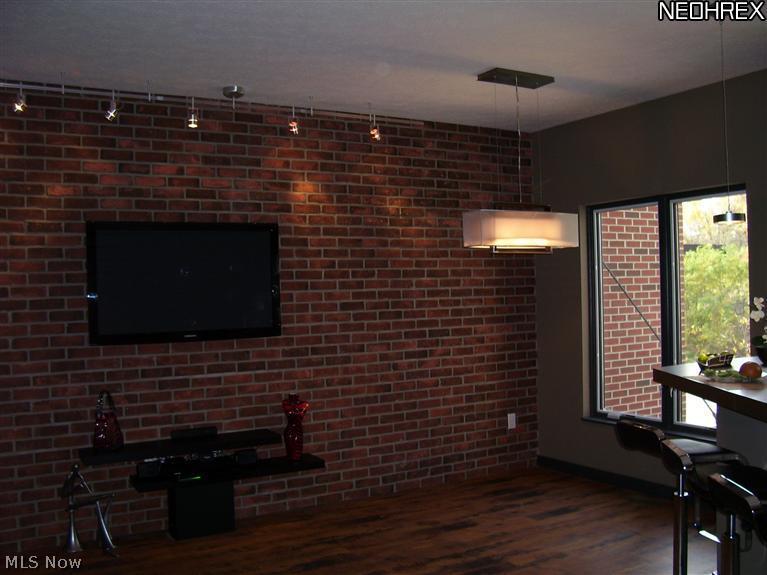 Townhomes/Northside - Residential