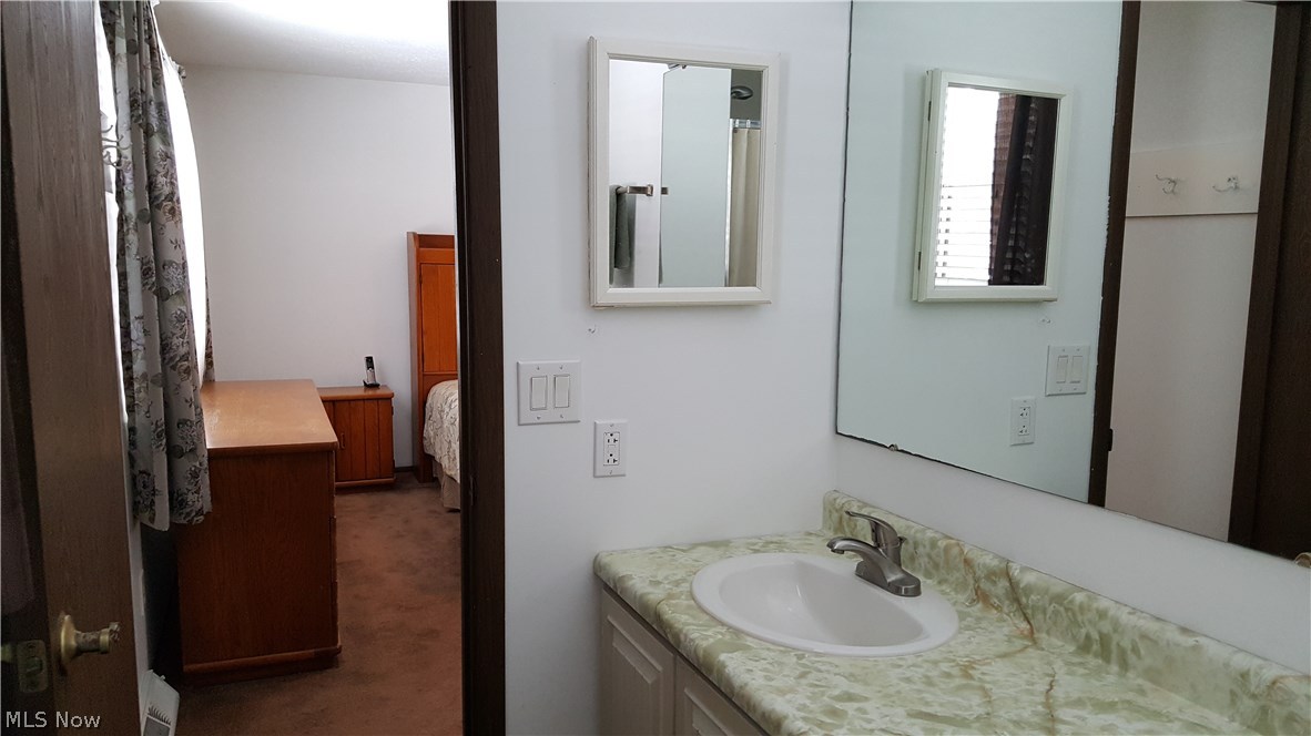 Ivy Manor - Residential