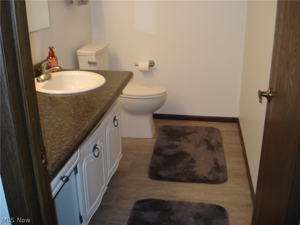 Ivy Manor - Residential