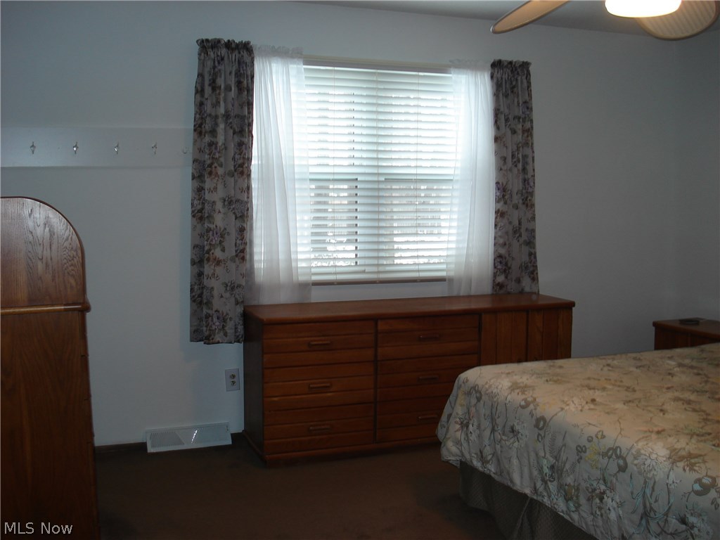 Ivy Manor - Residential