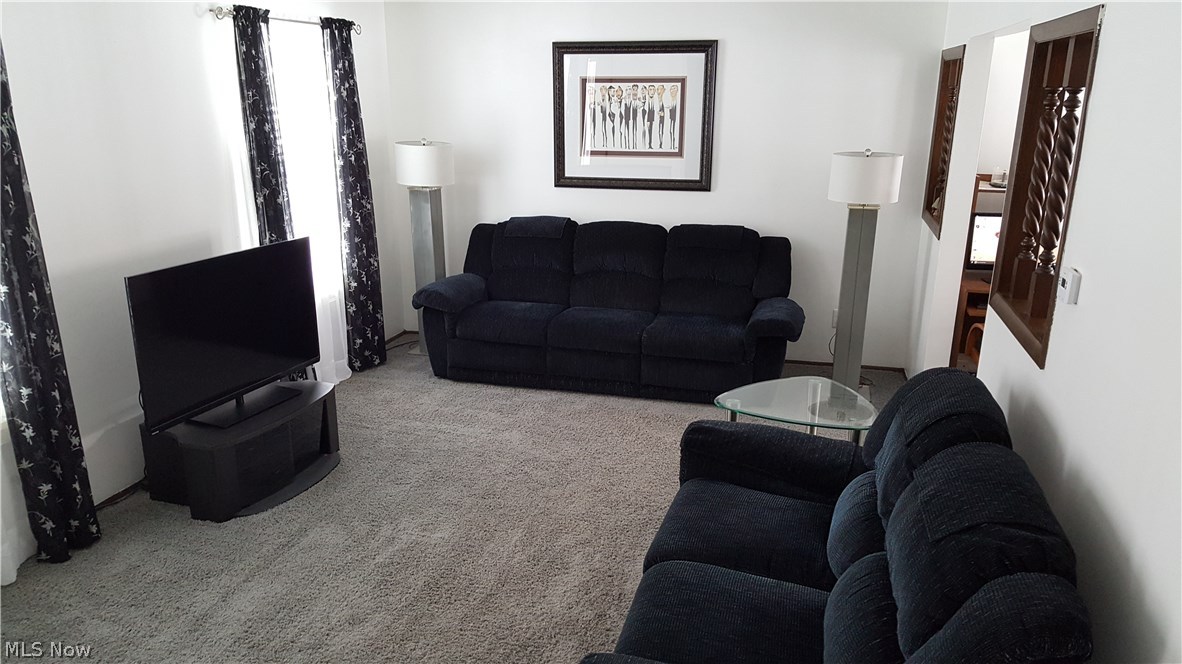 Ivy Manor - Residential