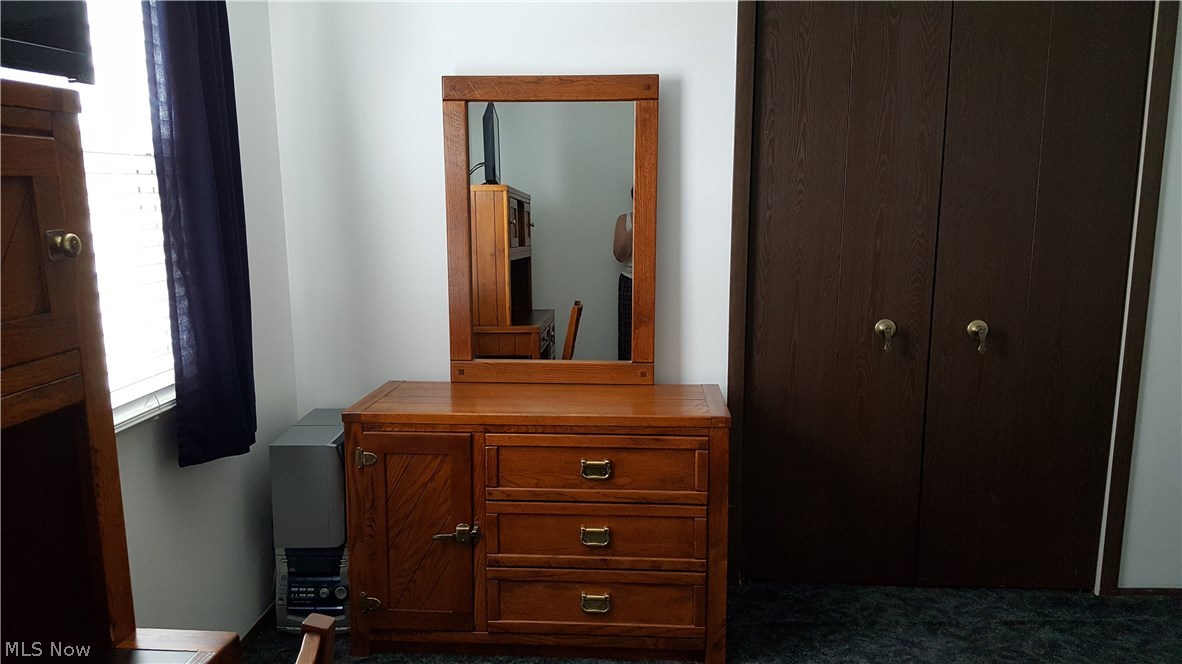 Ivy Manor - Residential