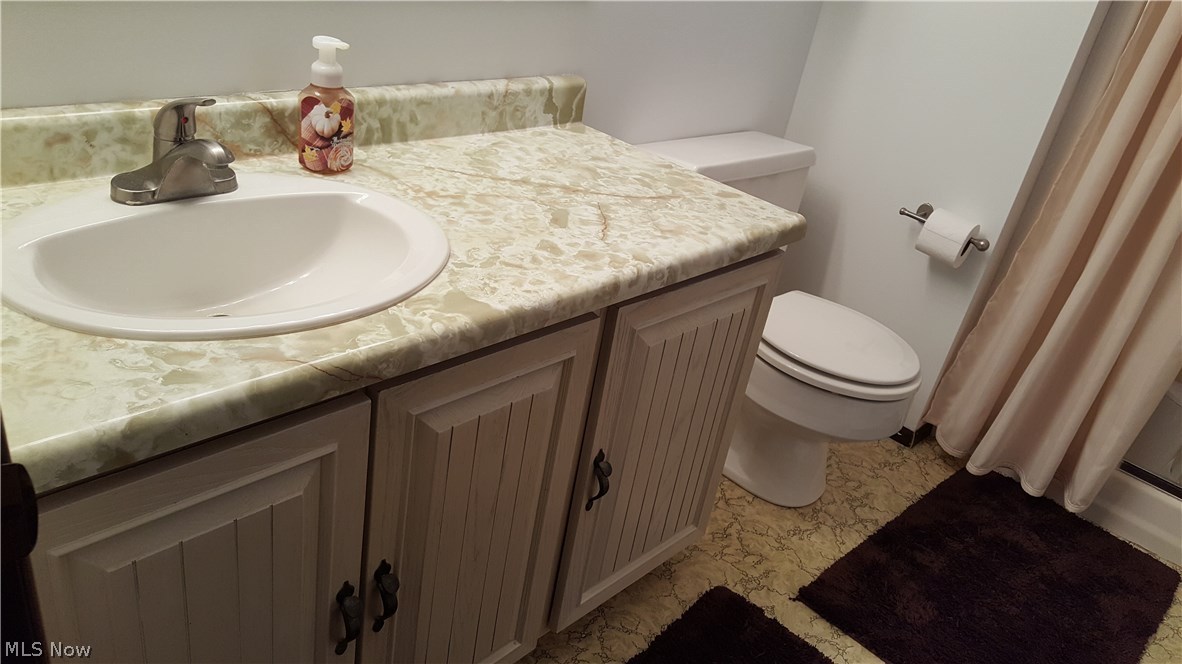 Ivy Manor - Residential