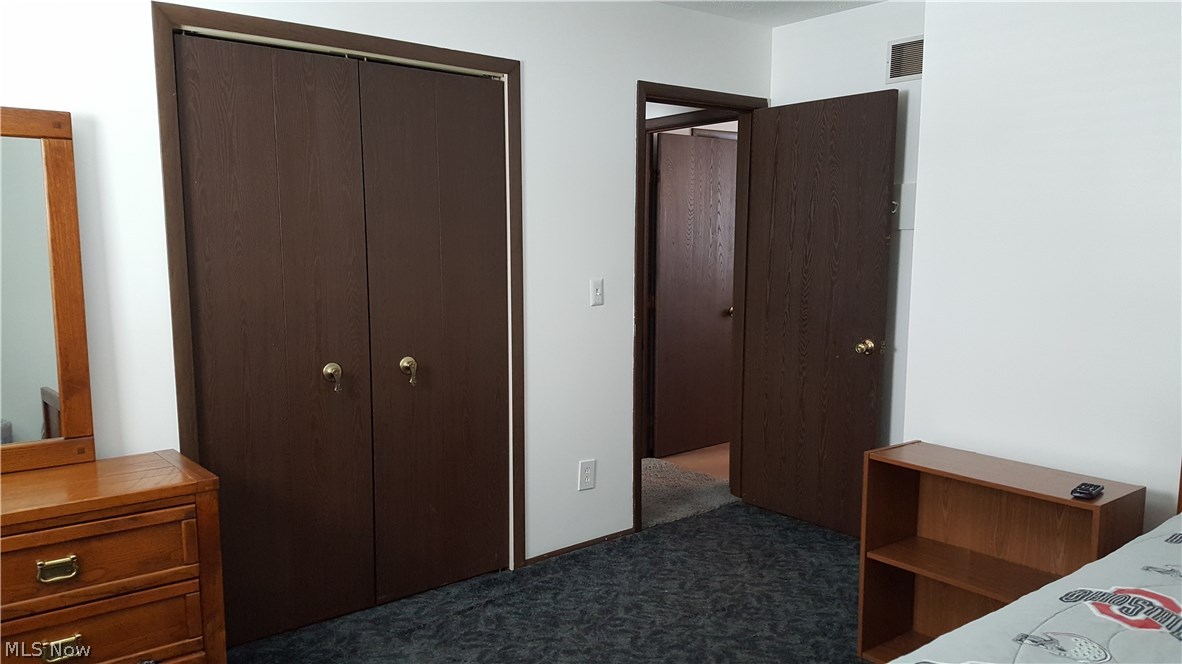 Ivy Manor - Residential