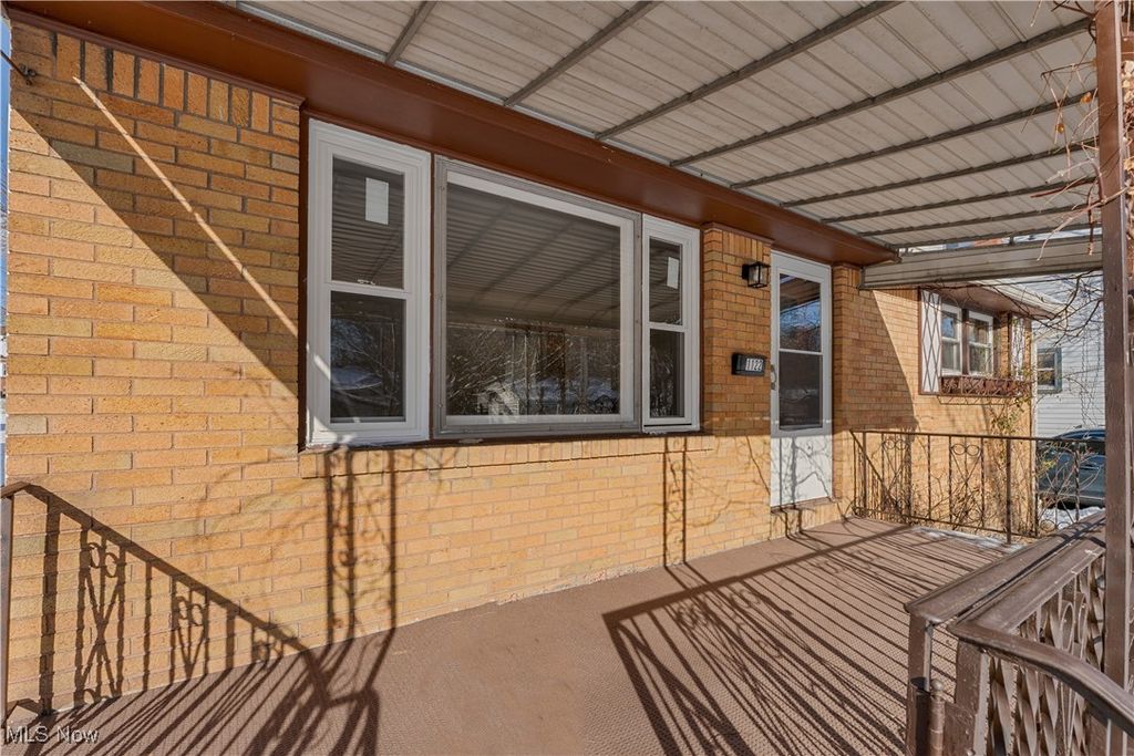 Photo of 1122 Inverness Avenue, Youngstown, OH 44502 (MLS # 5175579)