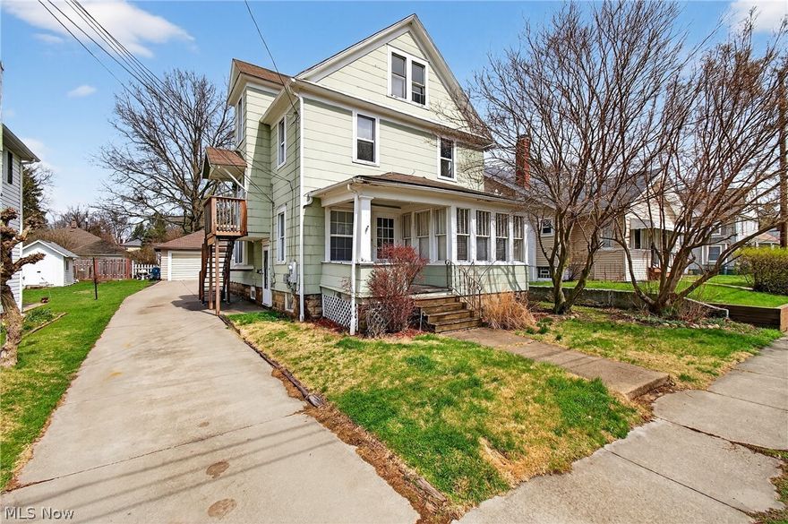 This move-in ready duplex presents an excellent opportunity with attractive rental returns. The lower unit features a spacious kitchen equipped with appliances, two comfortable bedrooms, a welcoming living room, and a bonus sunroom that invites plenty of natural light. Upstairs, the larger second unit offers three generously sized bedrooms and a modern, updated kitchen with appliances. The expansive third floor can easily serve as a large living space, with convenient entry from either the first or second level. Additional highlights include a two-car garage providing ample parking and a shared basement complete with a washer and dryer for added convenience.