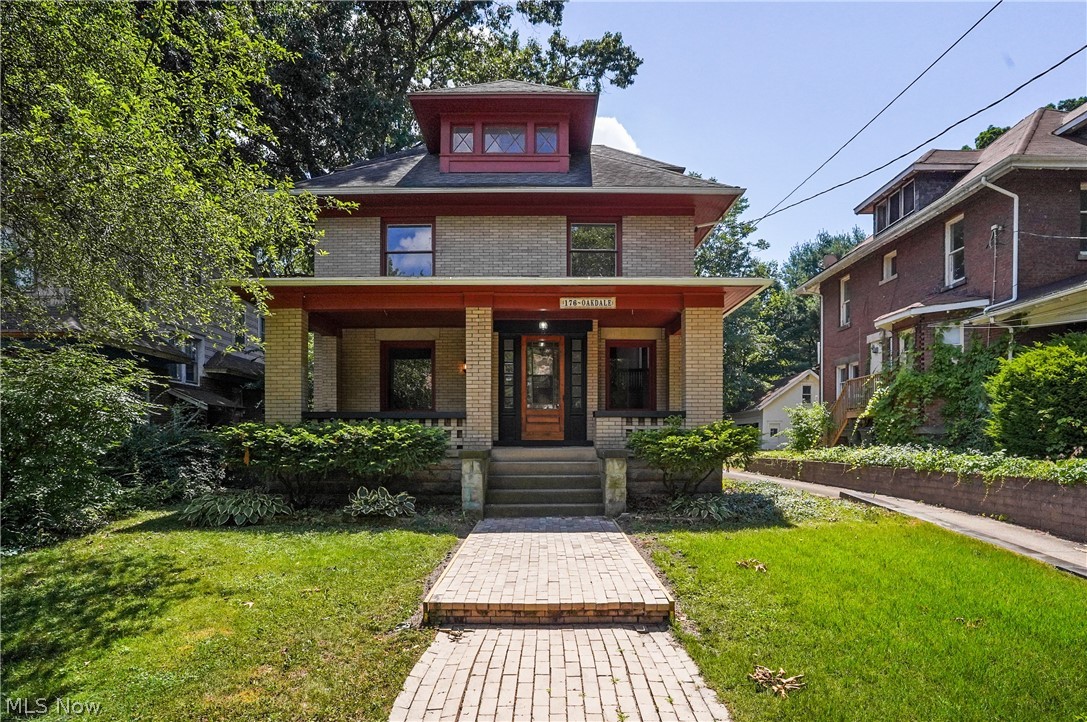 Hall Park - Residential