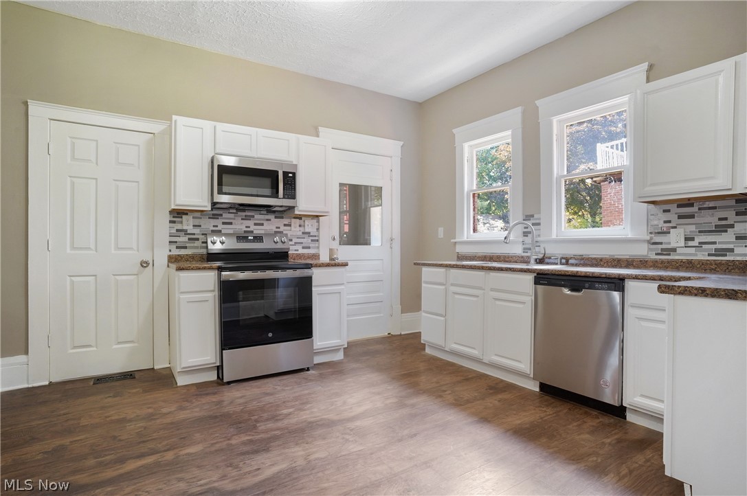 Hall Park - Residential