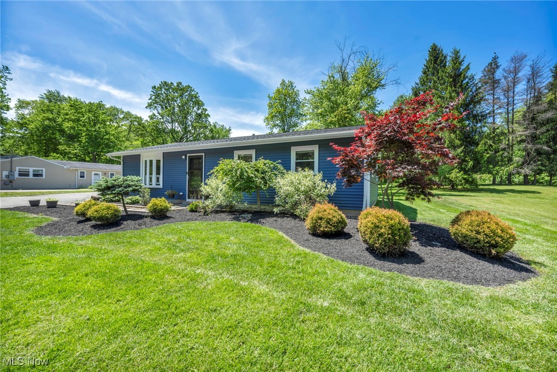 13014 Cherry Lane, Chesterland, Ohio image 4