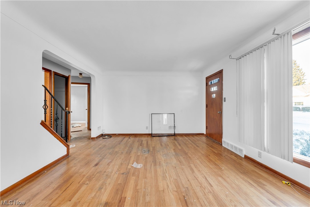 Larchmont Improv Cos Re - Residential