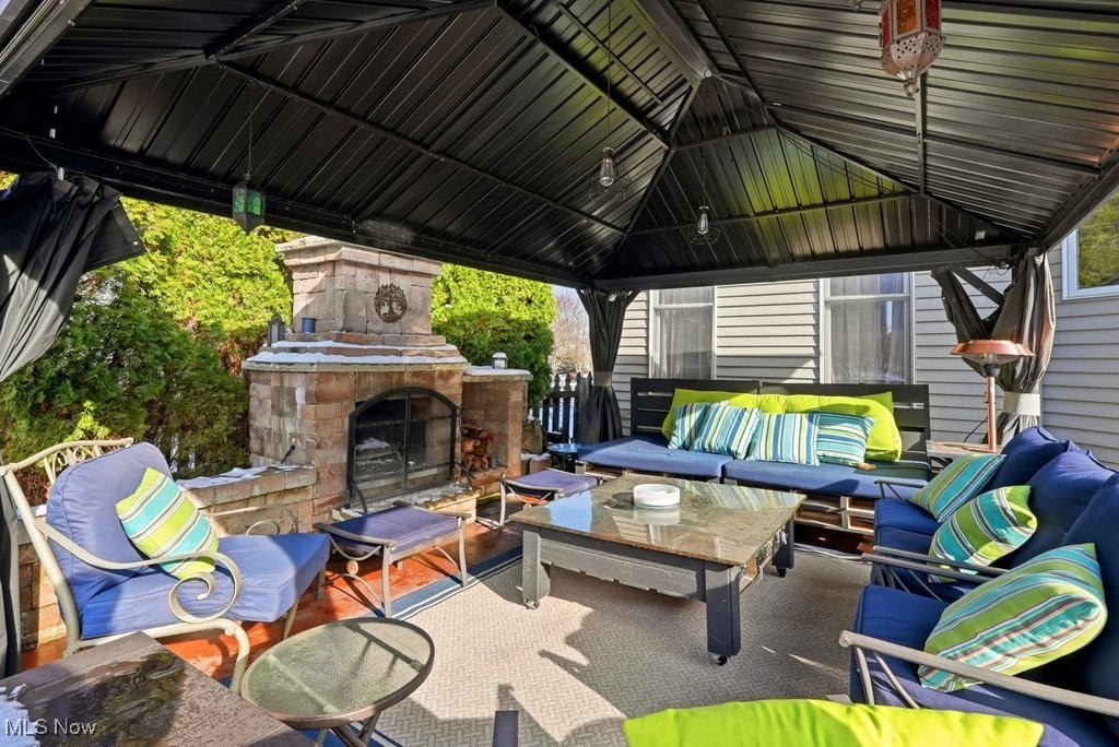 Eaton Estate Ph Id - Residential