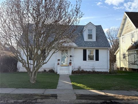 Homes For Sale - 3733 Brightway<br/> Weirton, WV 26062