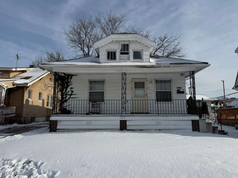 4723 E 94th Street, Garfield Heights, OH 44125 - #: 5177720