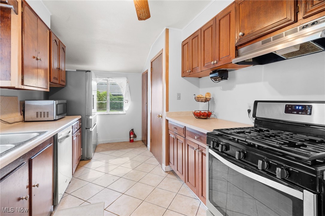 G J Straights Garden Acres Sub - Residential