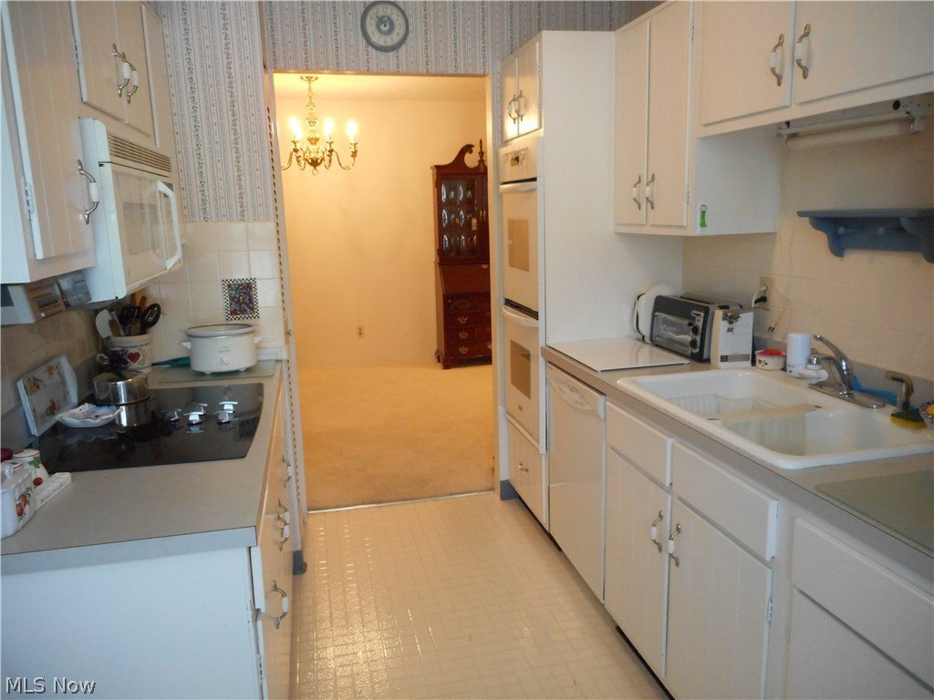 Silver Lake Towers Condo - Residential