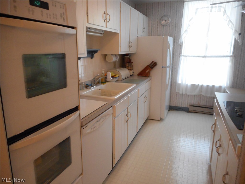 Silver Lake Towers Condo - Residential