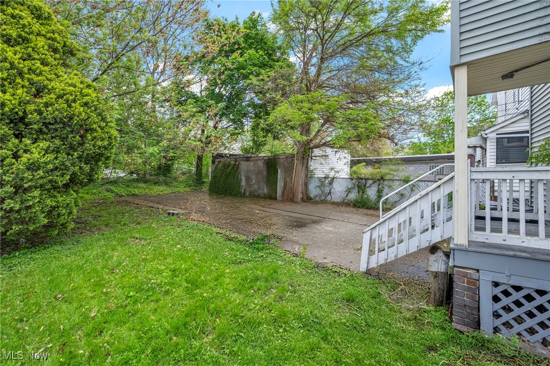 423 E 152nd Street
