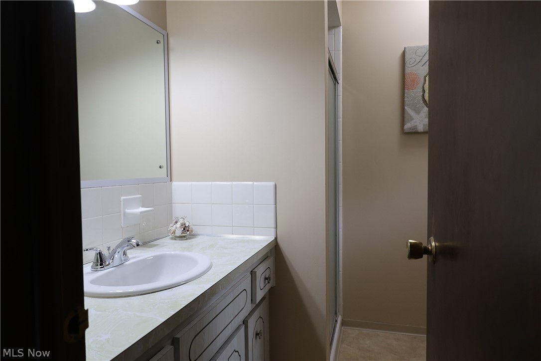 Donna Rae Drive/Williamsburg H - Residential