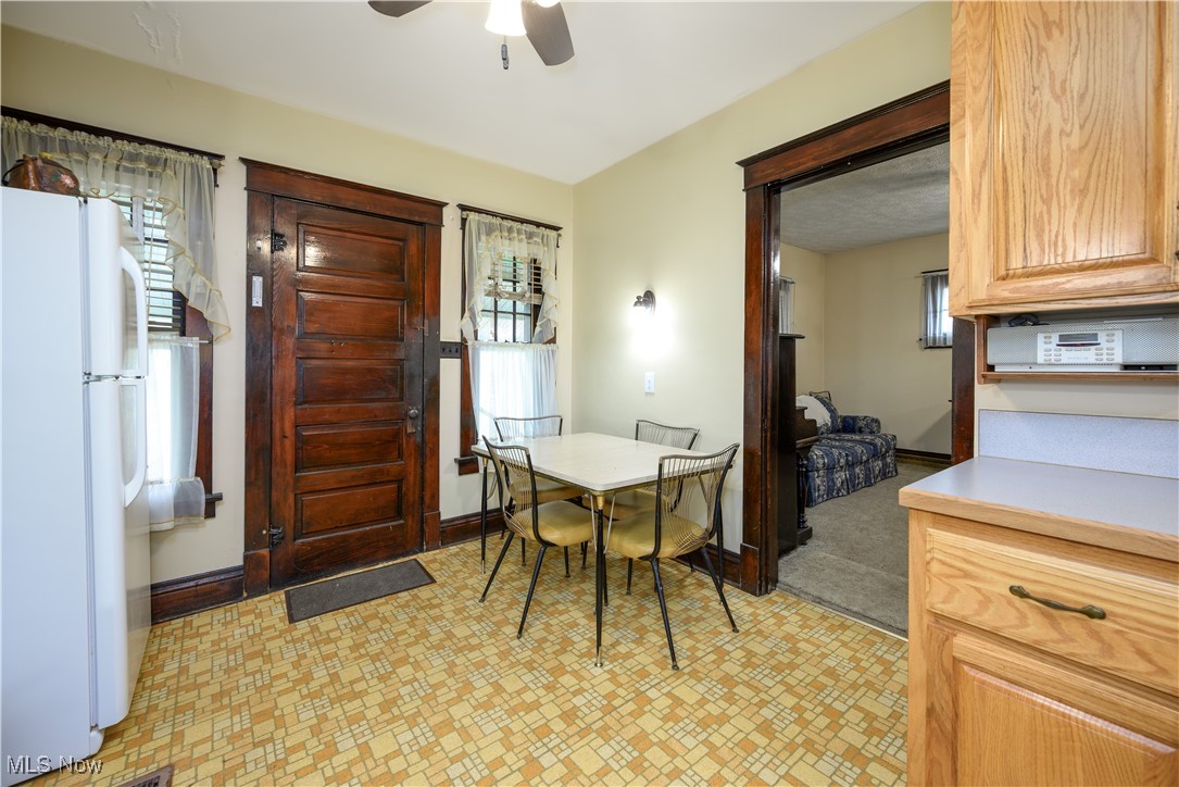 Alliance, Ohio 44601, United States, 3 Bedrooms Bedrooms, ,2 BathroomsBathrooms,Residential,Contingent,206026