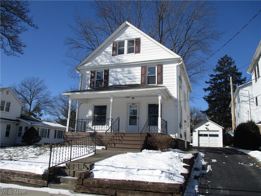 Great location! A few blocks from the New Downtown Front St. with restaurants, shopping, entertainment area and more...This Falls home is updated and move in ready. New updates include Roof, Windows, remodeled bathroom, plumbing electric service, Pella sliding door, stainless steel refrigerator, stove, carpeting, fresh paint and more...Finished attic could be 4th bedroom.. The home has a very nice yard.