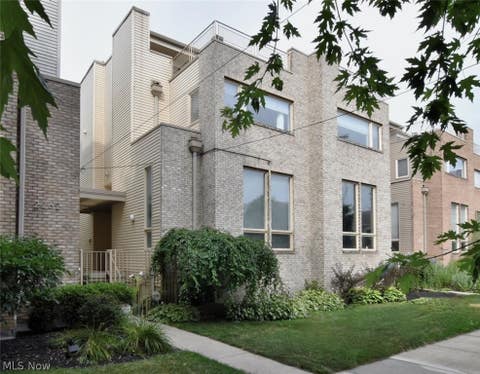 Photo for 2258 W 5th Street