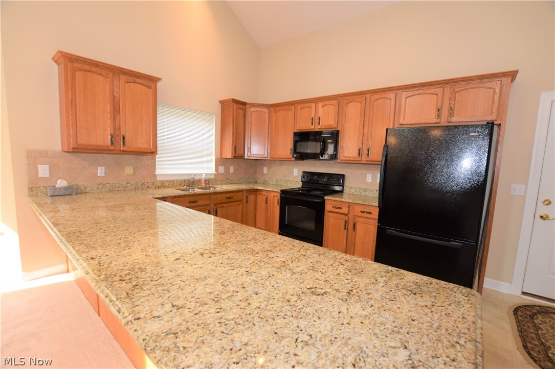 Villas/Waterford Xing Condo - Residential