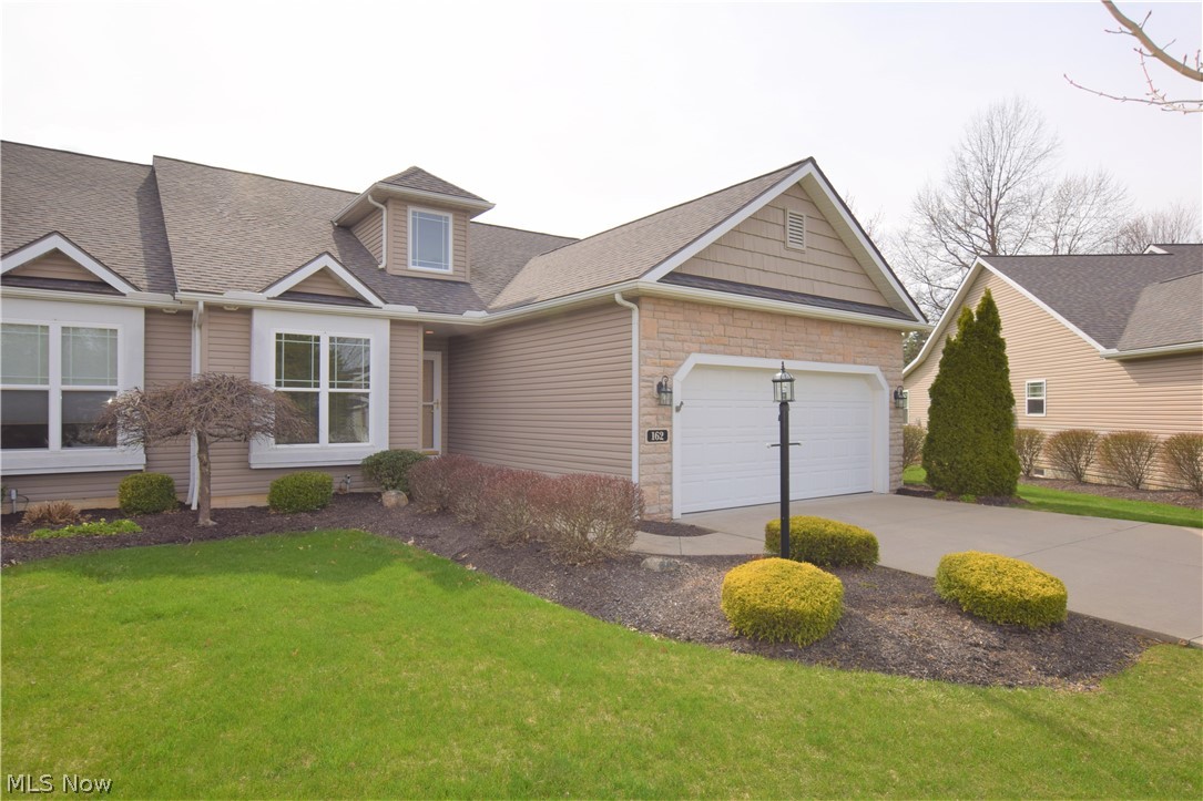 Villas/Waterford Xing Condo - Residential