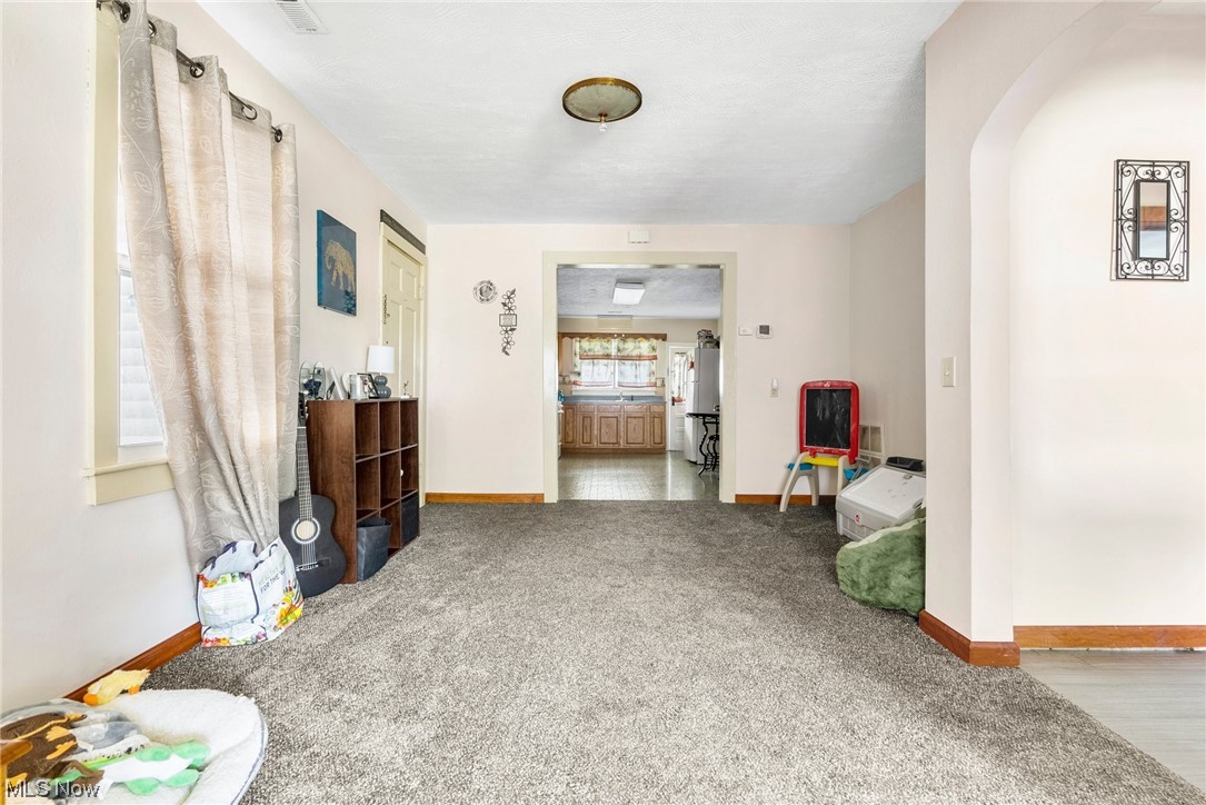 Belmont Manor - Residential