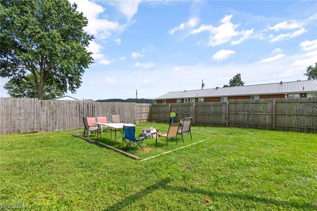 Belmont Manor - Residential