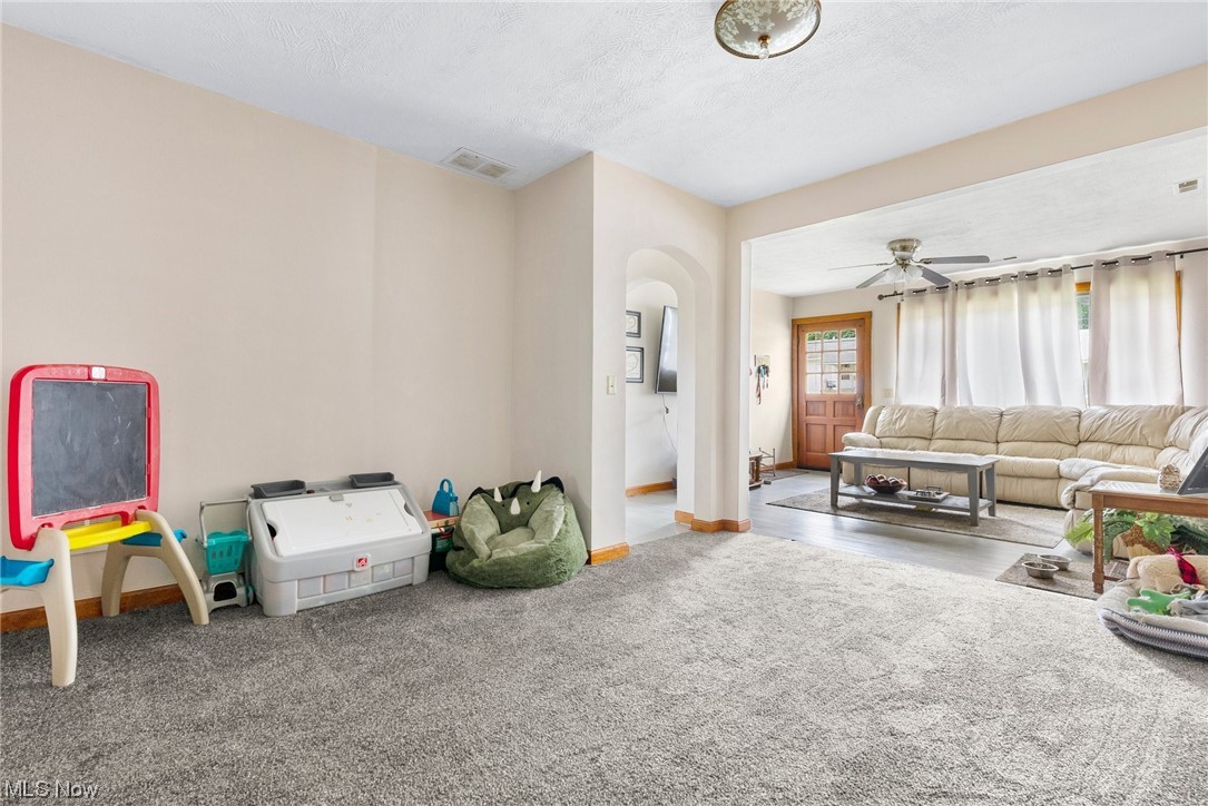 Belmont Manor - Residential