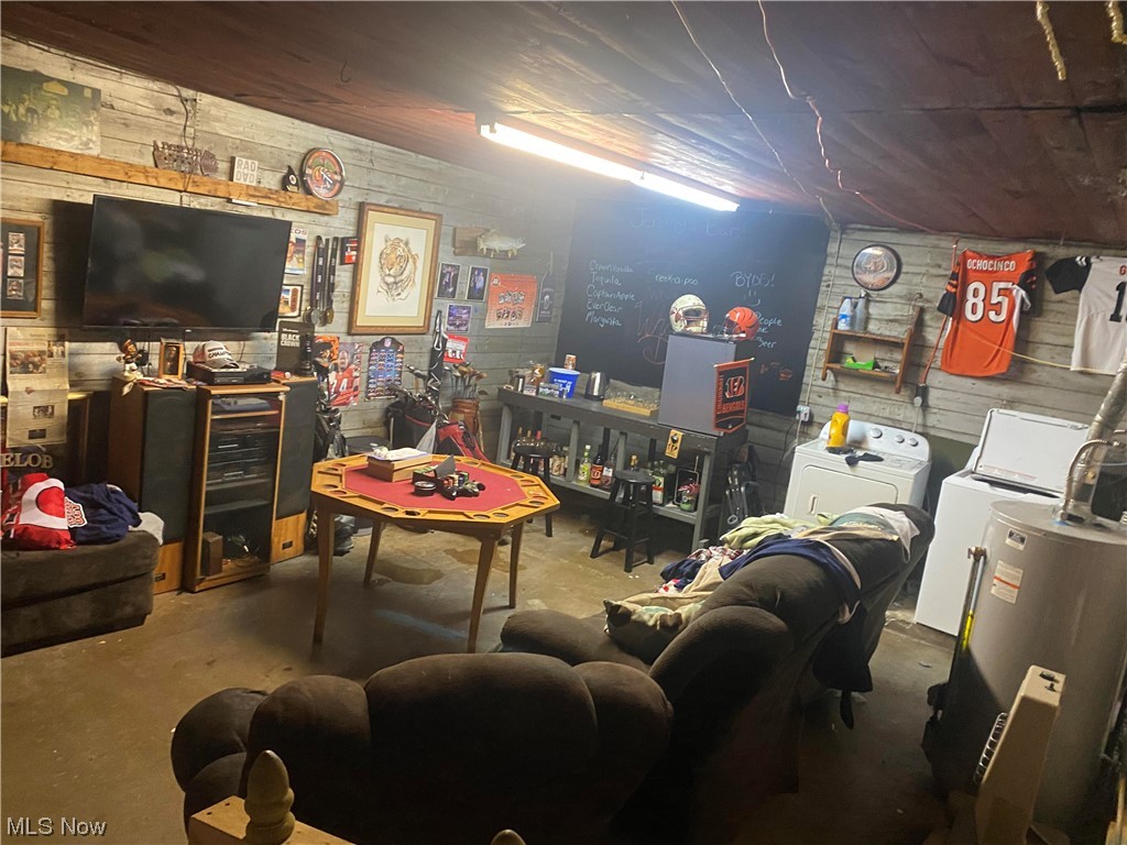 Belmont Manor - Residential