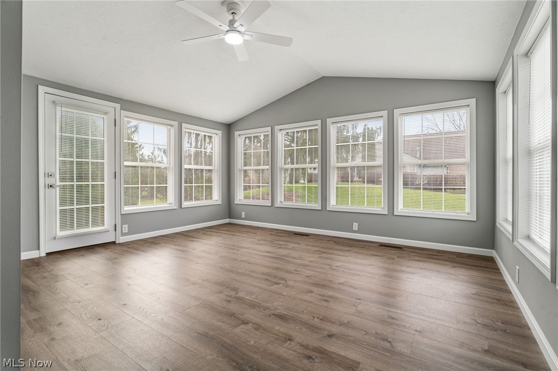 Villas At Kings Creek Condo - Residential