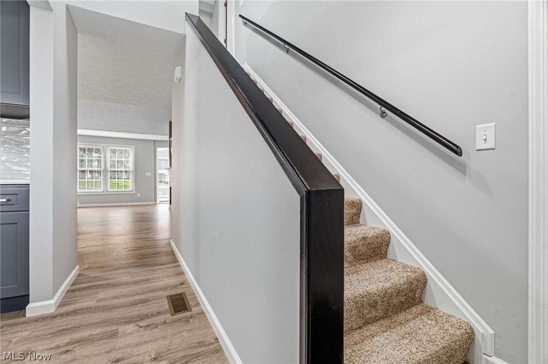 Villas At Kings Creek Condo - Residential