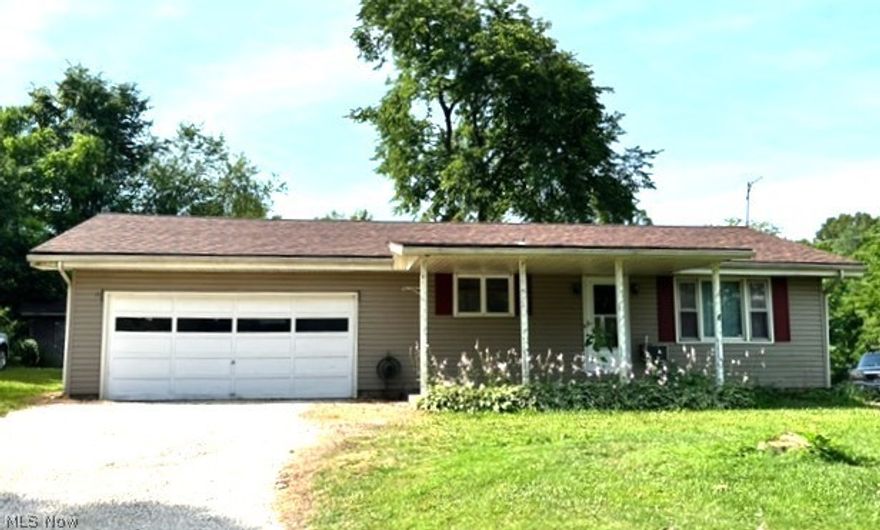 This ranch home is ready for you to move right in! It is situated on 1.7 acres with gorgeous views of the valley and it is near Leesville Lake. There are 2-3 bedrooms, 2 full baths, a 2-car attached garage and a full walk out lower level with a family room. The roof was replaced in 2020 and the furnace, duct work and hot water tank were installed in 2019. All the appliances are included along with the safe in the basement. There is a covered from porch perfect to sit and enjoy the beautiful flower gardens. There is also a 12x15 storage barn. Immediate possession is available. The seller is retaining the mineral rights.
