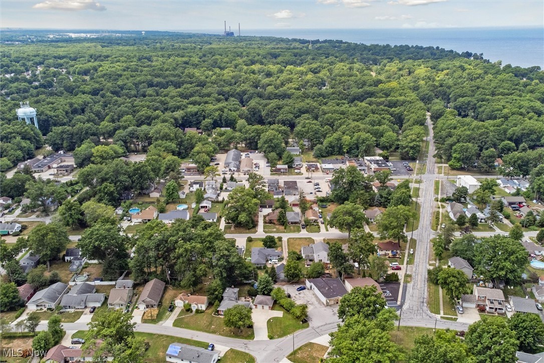 Eagle Point/Lk Allotment - Commercial Sale