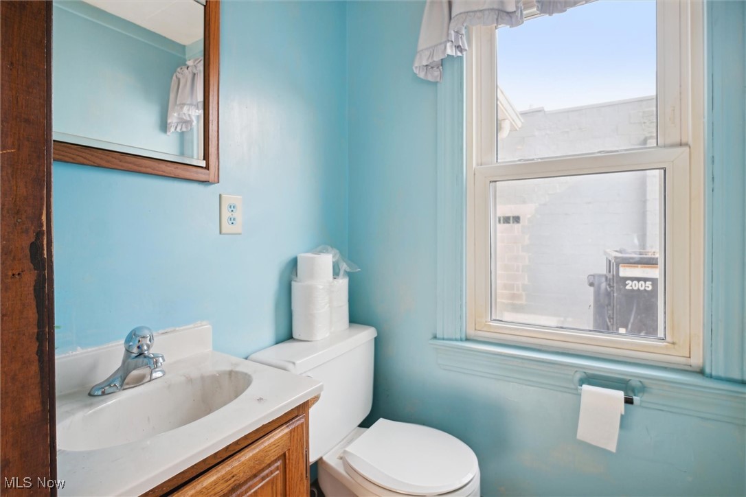 Eagle Point/Lk Allotment - Commercial Sale